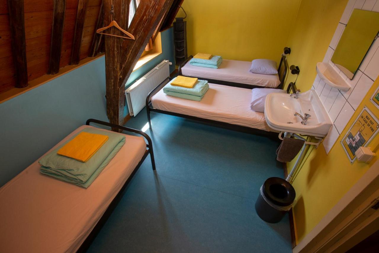 Basic Triple Room